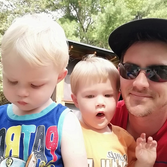 Meet your Posher, Matt - Picture 1 of 1